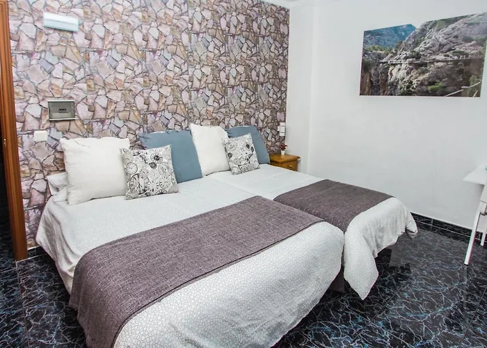 Hostal Caminito Del Rey
